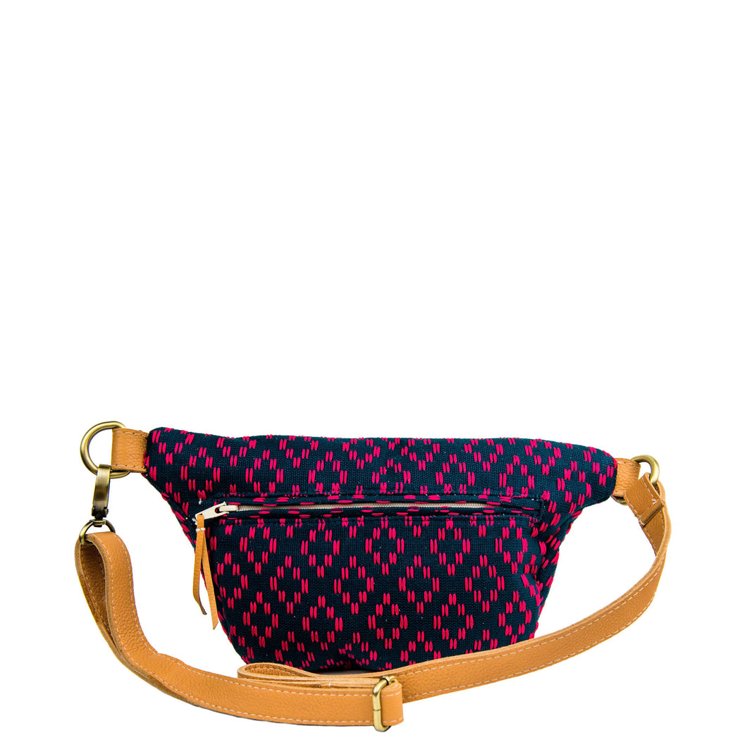 Mercado Collection 'Cruza' Sling Belt Bag - Navy + Red